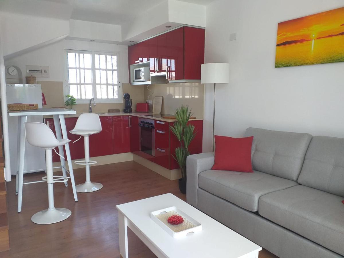 Apartment Duplex -The Sunny Hut - Swimming Pool - Free Wifi & Ac- Residence Las Marinas Puerto del Carmen  Extérieur photo