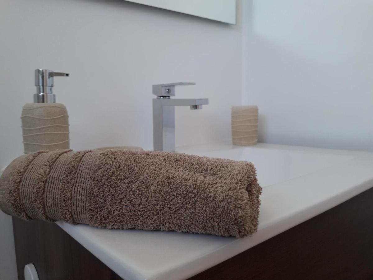 Apartment Duplex -The Sunny Hut - Swimming Pool - Free Wifi & Ac- Residence Las Marinas Puerto del Carmen  Extérieur photo