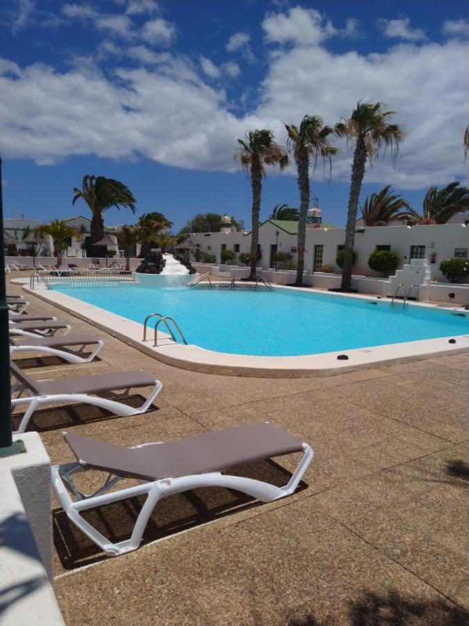 Apartment Duplex -The Sunny Hut - Swimming Pool - Free Wifi & Ac- Residence Las Marinas Puerto del Carmen  Extérieur photo